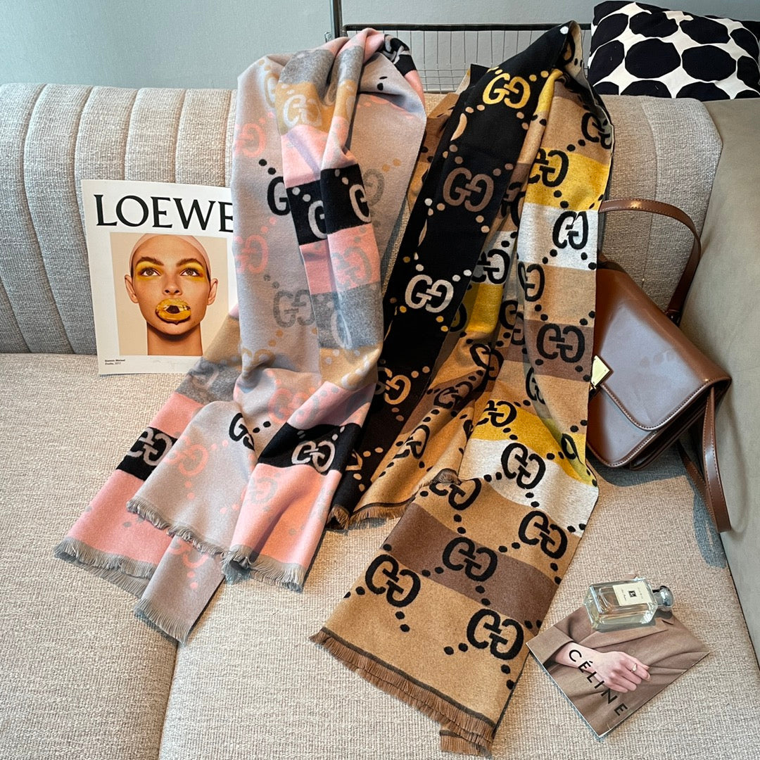 Gucci Double Faced Cashmere Skin-Friendly Scarf Shawl for Women – product image 23