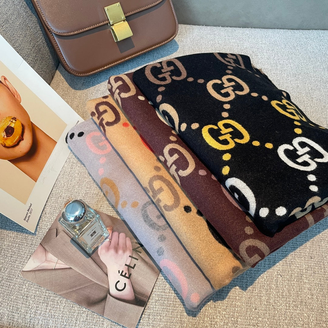 Gucci Double Faced Cashmere Skin-Friendly Scarf Shawl for Women – product image 24