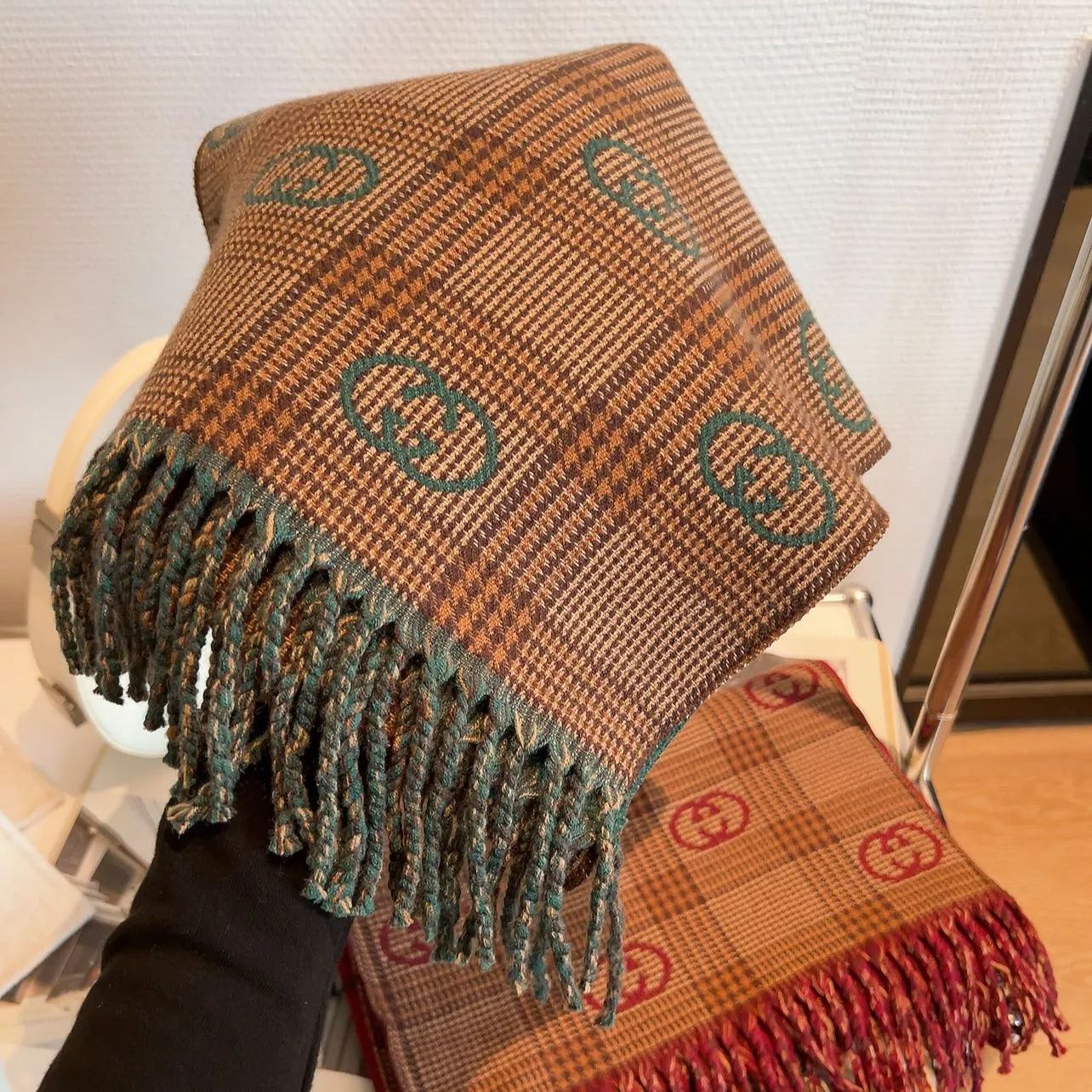 Gucci Double-sided Cashmere Fringed Scarf for Women – product image 16