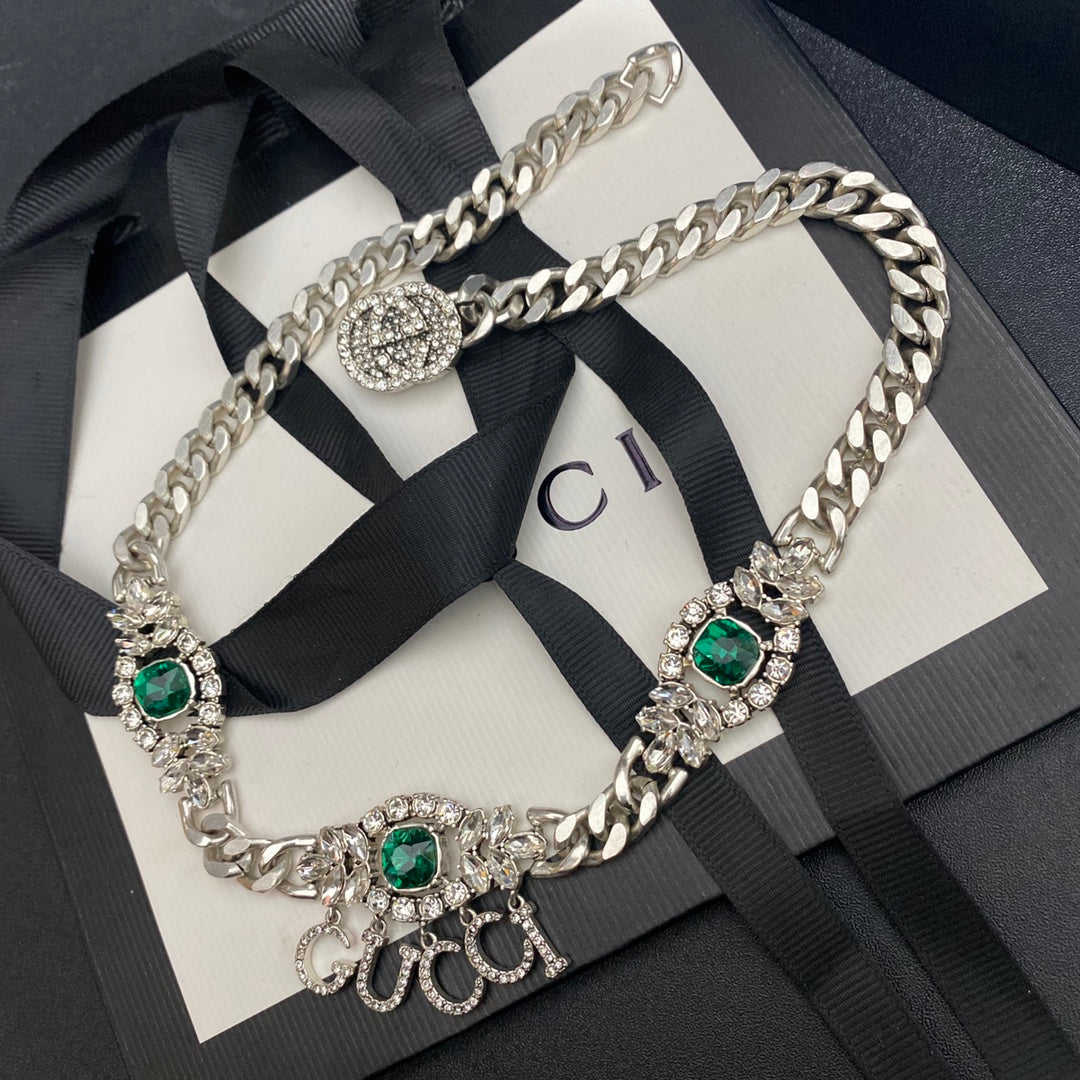 Gucci Emerald Chain Necklace – Luxury Designer Jewelry – product image 4