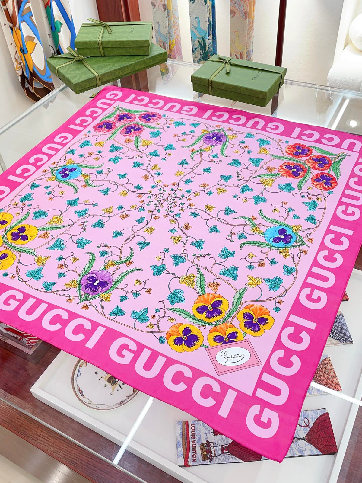 Gucci Floral Print Silk Scarf for Women – product image 2