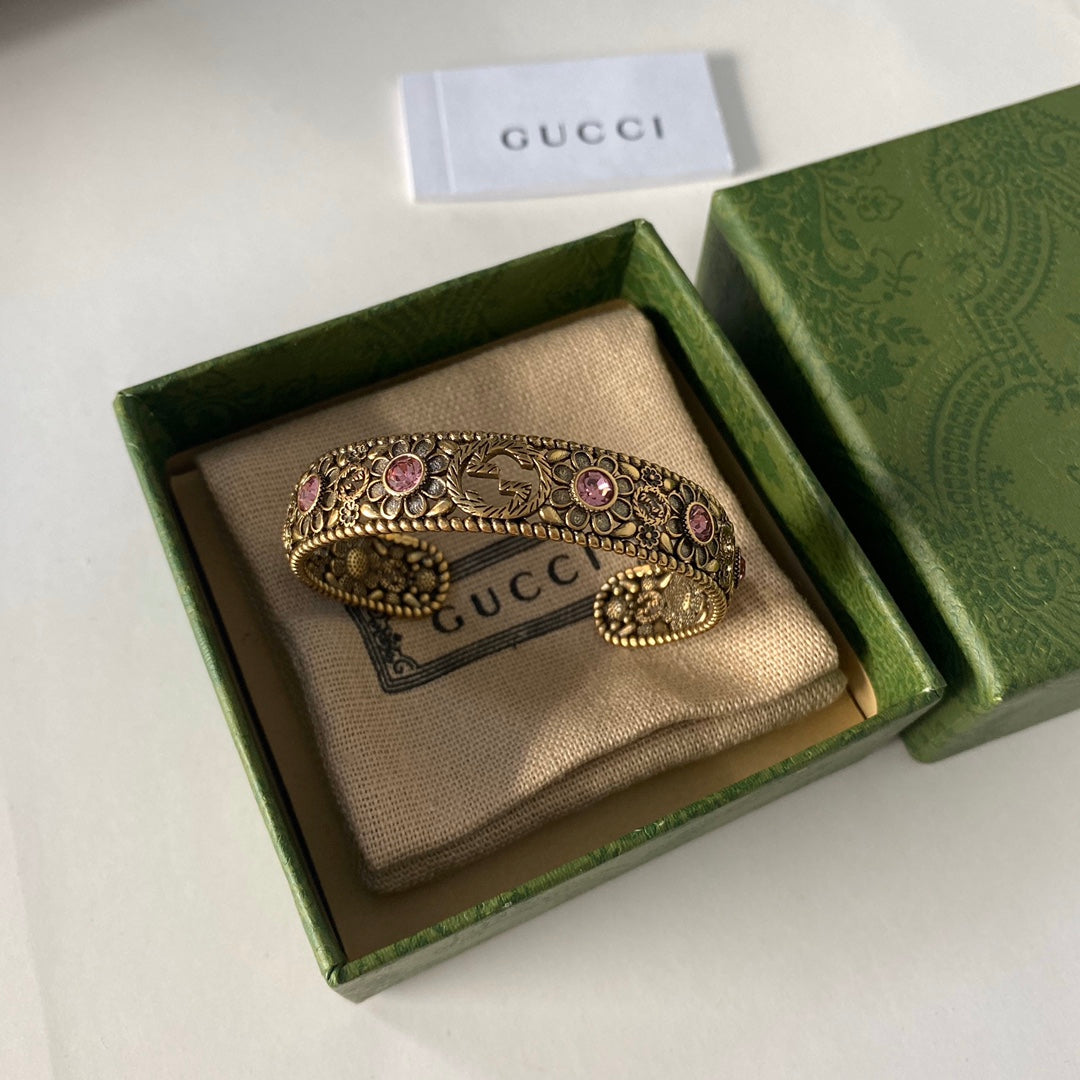 Gucci Flower Hollow Open Bracelet – Luxury Jewelry – product image 1