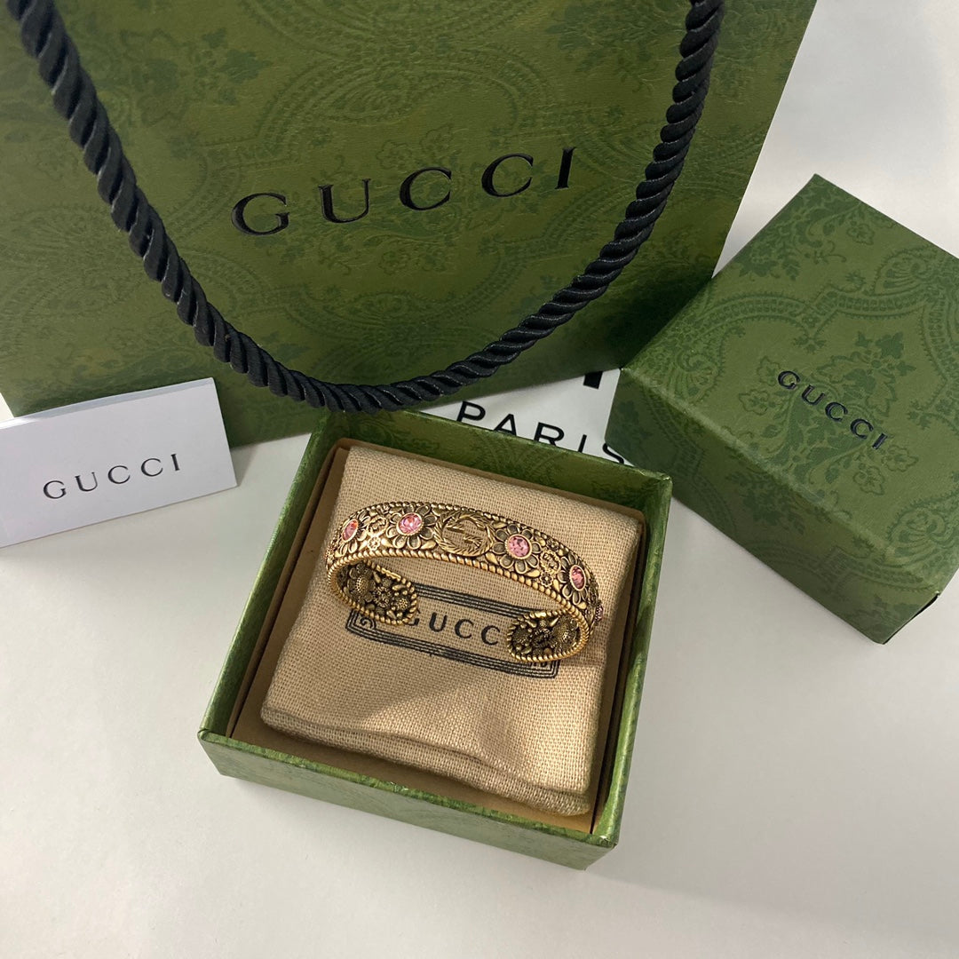 Gucci Flower Hollow Open Bracelet – Luxury Jewelry – product image 2