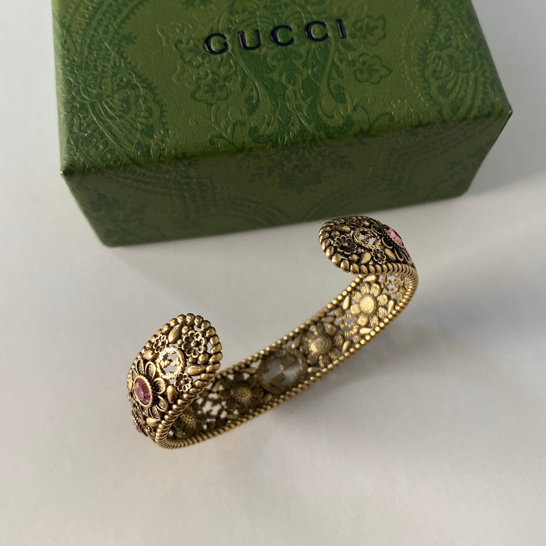 Gucci Flower Hollow Open Bracelet – Luxury Jewelry – product image 5