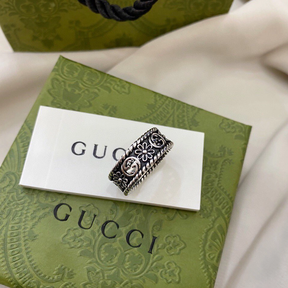 Gucci Interlocking G Silver Ring – Luxury Designer Jewelry – product image 3