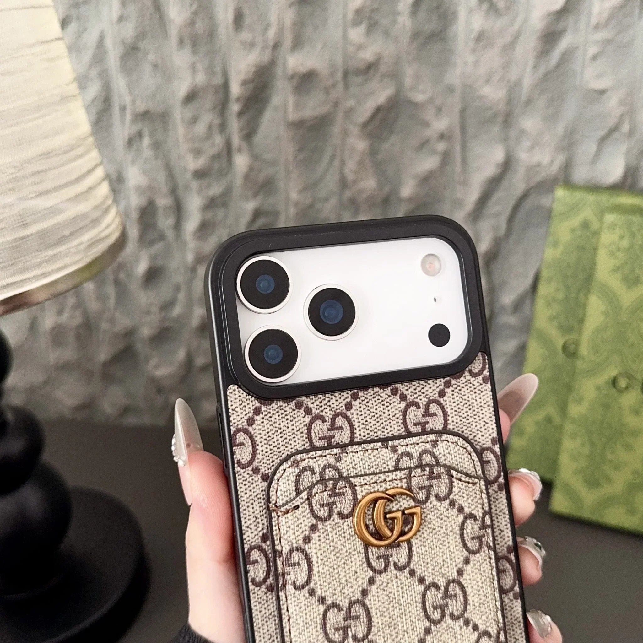 Gucci iPhone 17 Pro / Pro Max Case with Cardholder – GG Canvas Luxury Wallet Case