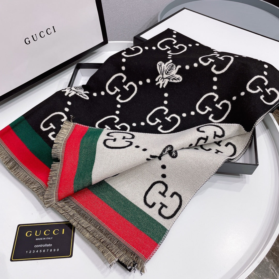 Gucci Little Bee Element Thick Cashmere Scarf for Women – product image 23