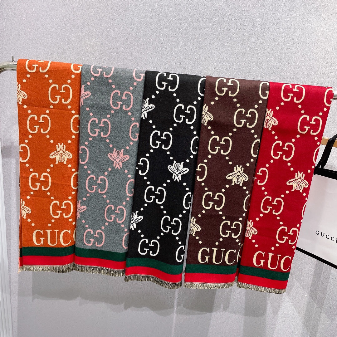 Gucci Little Bee Element Thick Cashmere Scarf for Women – product image 25
