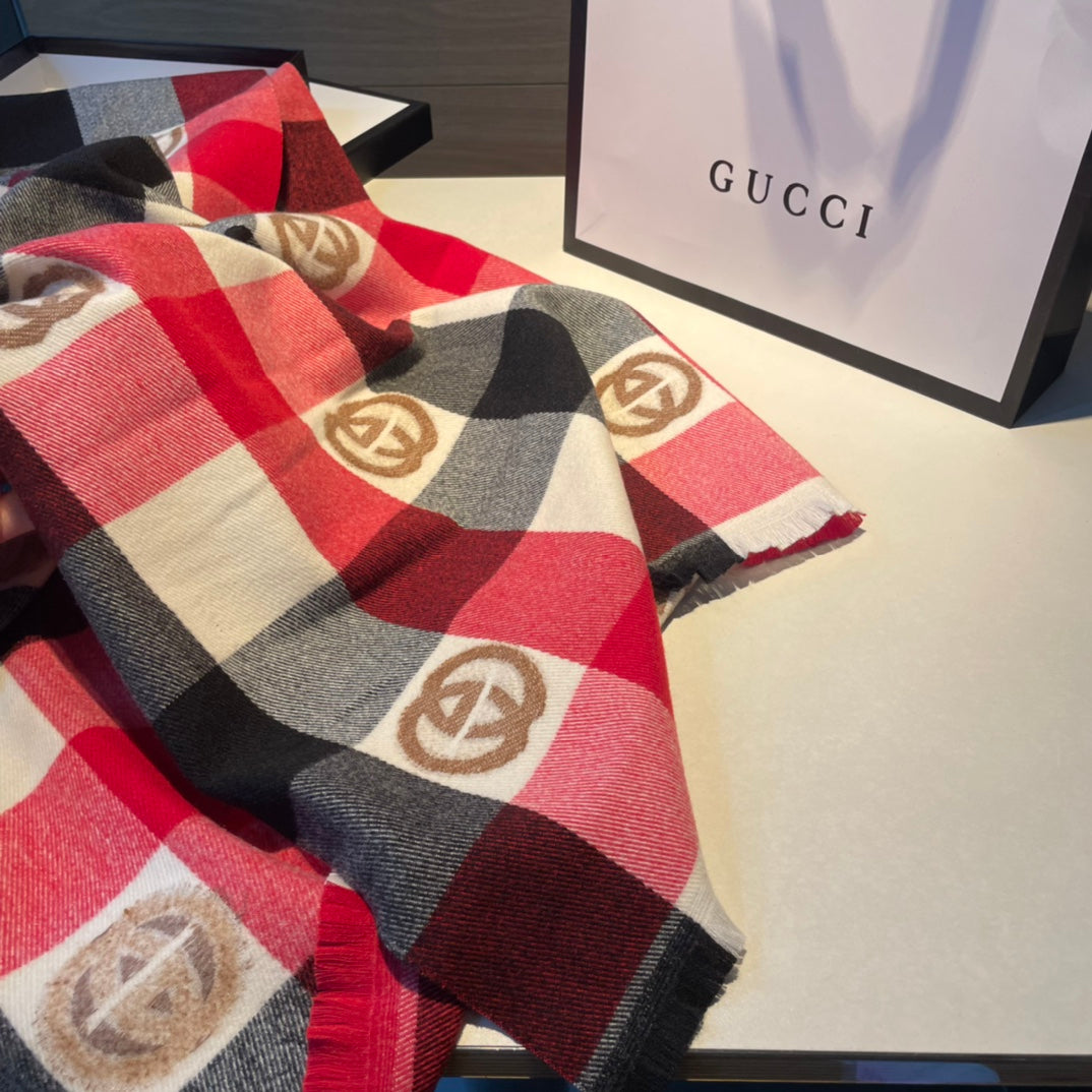 Gucci Monogram Check Cashmere Scarf for Women – product image 9