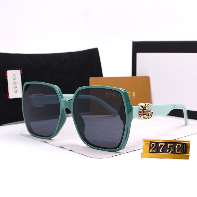 Gucci Oversized Square Polarized Sunglasses for Unisex – product image 6