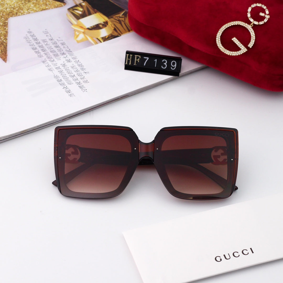 Gucci Oversized Square Slim-Temple Polarized Sunglasses for Unisex – product image 12