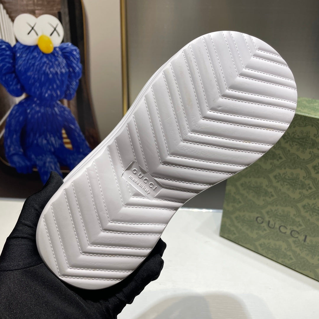 Gucci Platform Broadband Crossover Slipper Sandals – sandals product image 12