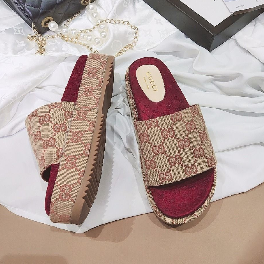 Gucci Platform Slippers With Double G Motif – slippers product image 4