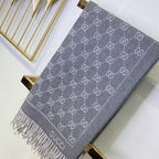 Gucci Premium Woven All-match Jacquard Fringed Scarf for Women – product image 20