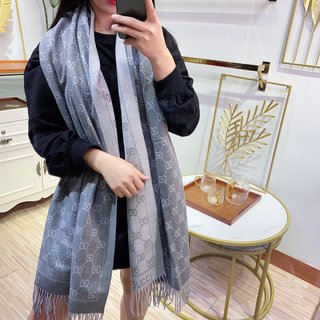 Gucci Premium Woven All-match Jacquard Fringed Scarf for Women – product image 21