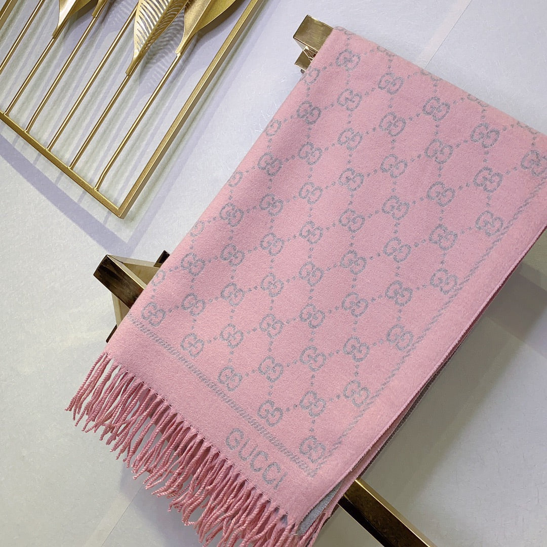 Gucci Premium Woven All-match Jacquard Fringed Scarf for Women – product image 26