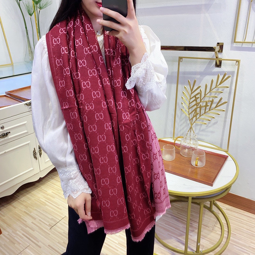 Gucci Premium Woven Classic small broken Edge Scarf Shawl for Women – product image 18