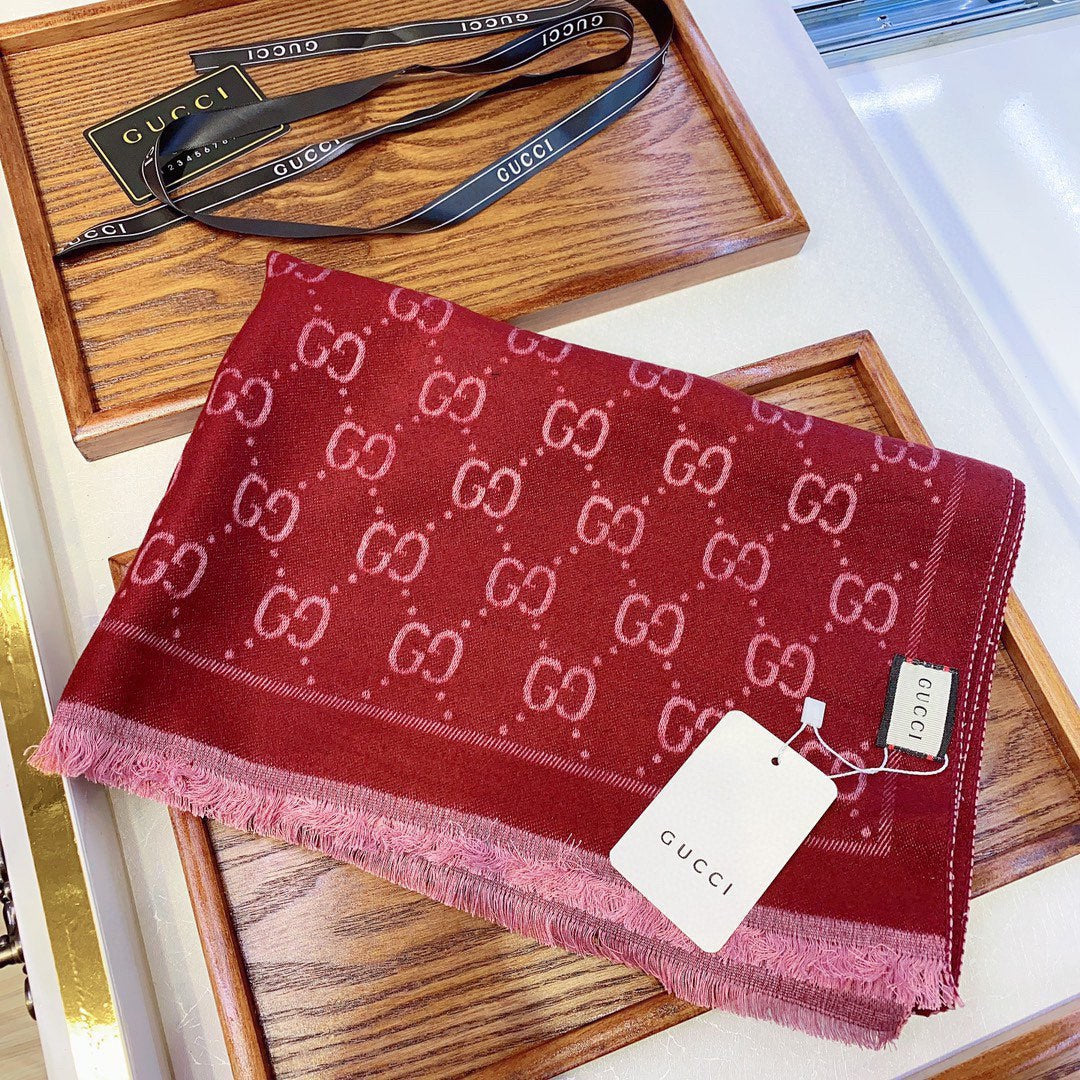 Gucci Premium Woven Classic small broken Edge Scarf Shawl for Women – product image 2