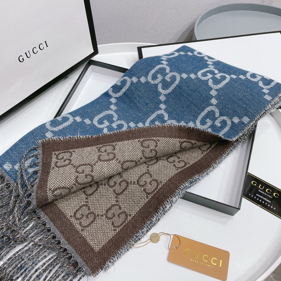 Gucci Premium Woven New Logo Jacquard Fringed Scarf Shawl for Women – product image 2