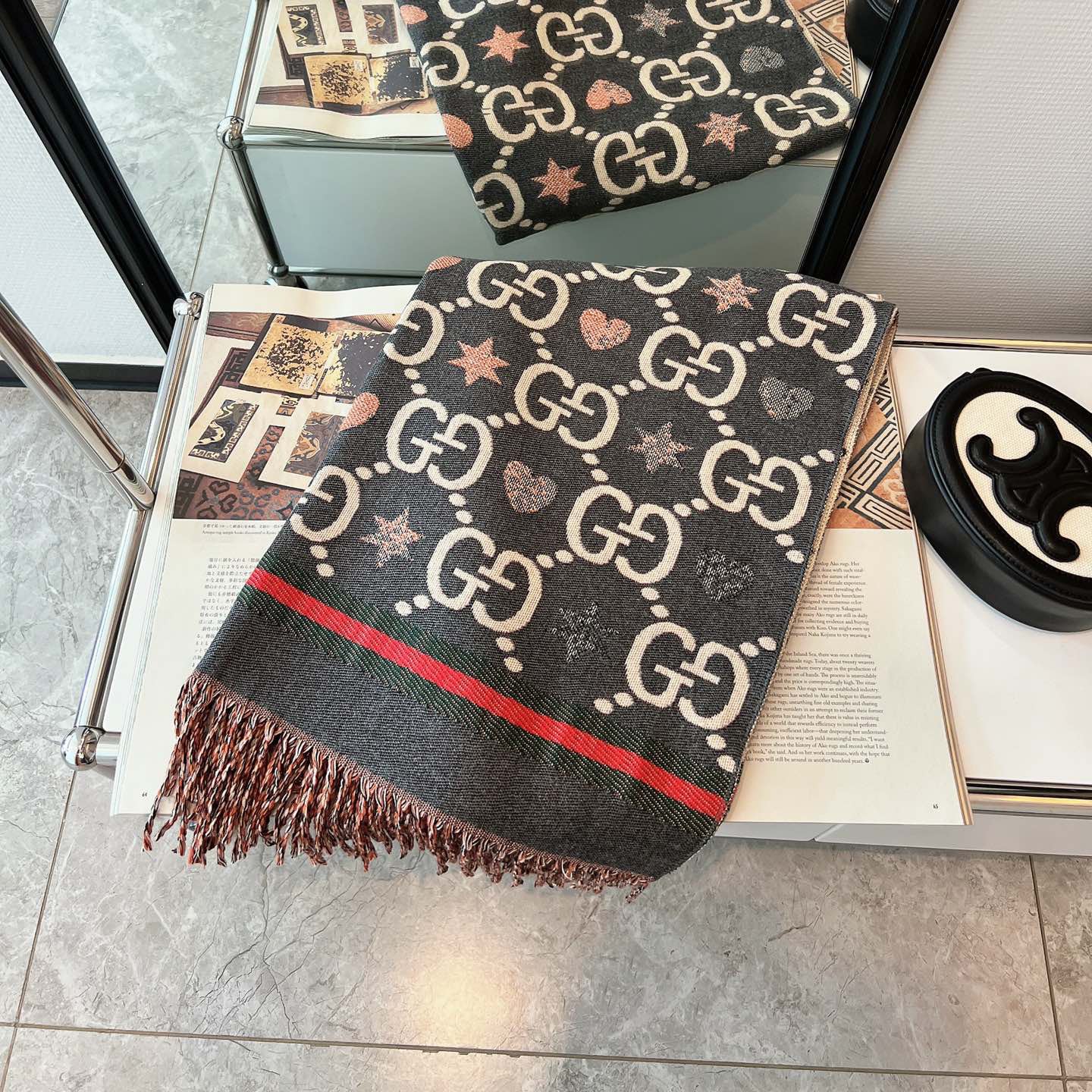 Gucci Reversible Cashmere Jacquard Fringe Scarf Shawl for Women – product image 2
