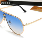 Gucci Shield One-Piece Large Frame Sunglasses for Unisex – product image 13
