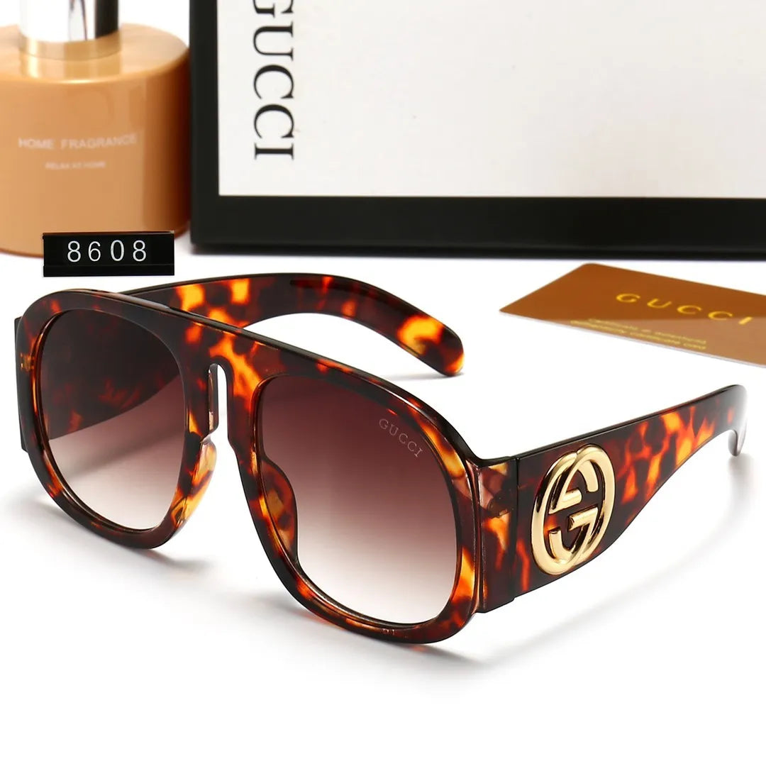 Gucci Shield Oversized Retro One-Piece Sunglasses for Unisex – product image 4