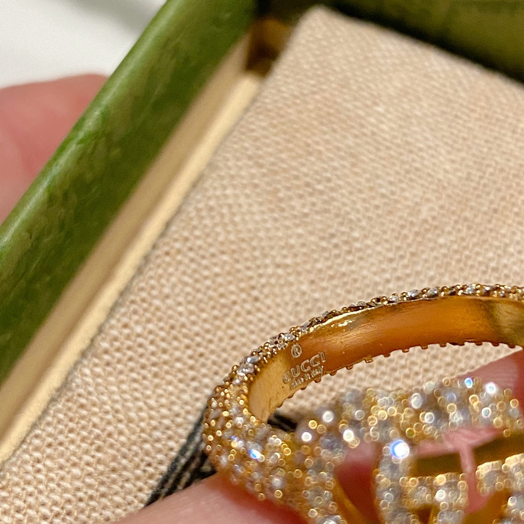 Gucci Sparkling Crystal Open Ring – Luxury Designer Jewelry – product image 4