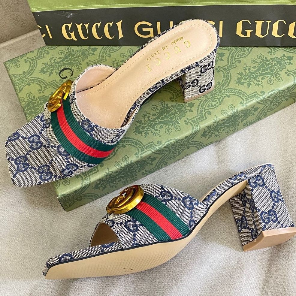 Gucci Vintage Embossed Block Heel Sandals – sandals product image 2