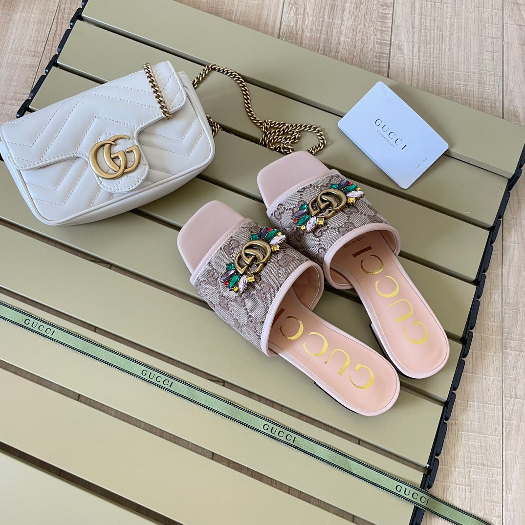 Gucci Vintage Embossed Canvas Slippers – slippers product image 11