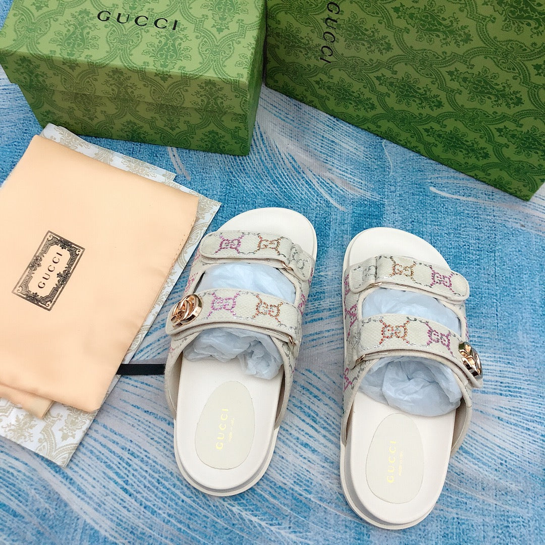 Gucci Vintage G Embossed Velcro Sandals – sandals product image 14