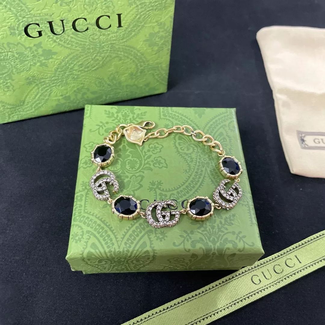 Gucci Vintage Gem Tiger Head Bracelet – Luxury Jewelry – product image 7