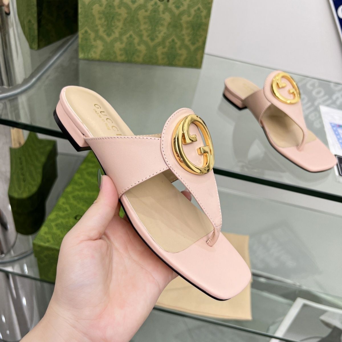 Gucci Women's Flip Flop Sandals – sandals product image 2