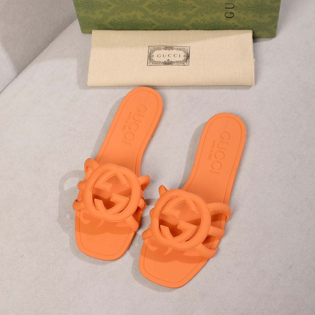 Gucci Women's Interlocking Double G Slippers – slippers product image 6