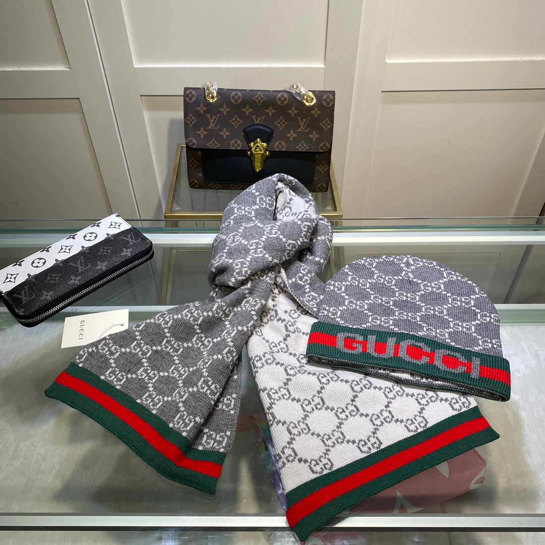 Gucci Wool Classic Monogram Jacquard Scarf Hat Set for Women – product image 22