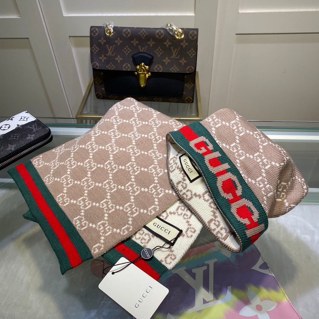Gucci Wool Classic Monogram Jacquard Scarf Hat Set for Women – product image 29