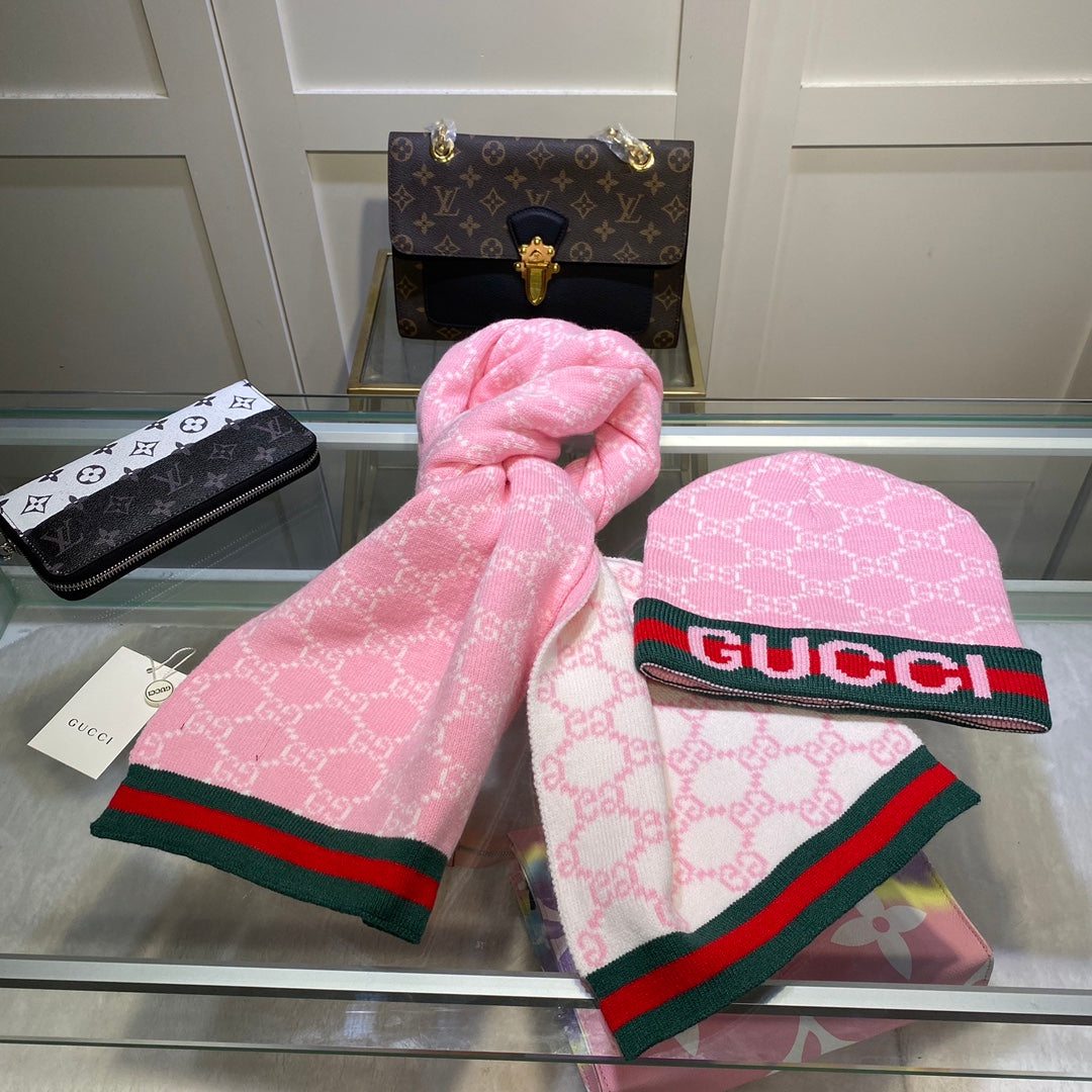 Gucci Wool Classic Monogram Jacquard Scarf Hat Set for Women – product image 34