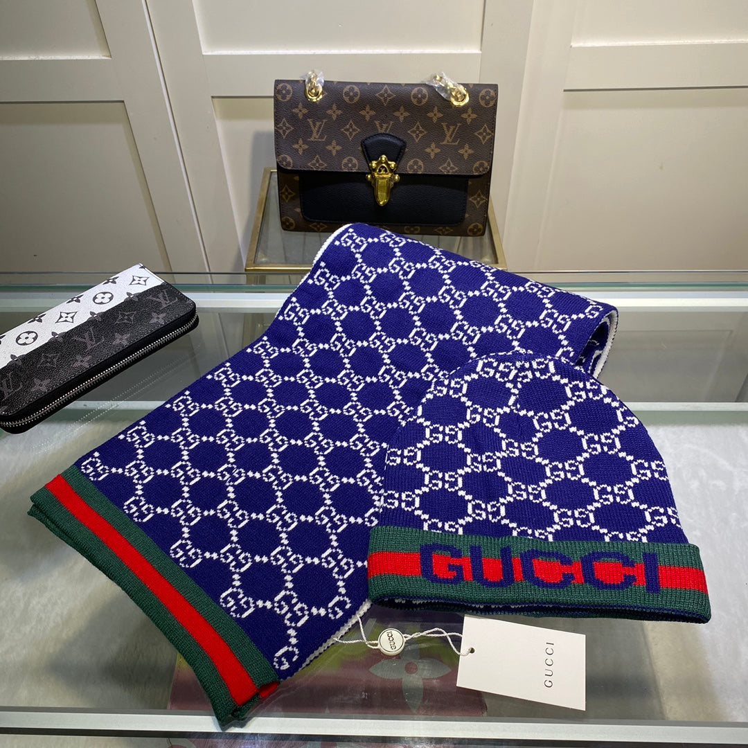 Gucci Wool Classic Monogram Jacquard Scarf Hat Set for Women – product image 5