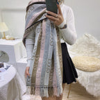 Gucci Wool Double-sided Jacquard Fringed Scarf Shawl for Women – product image 21