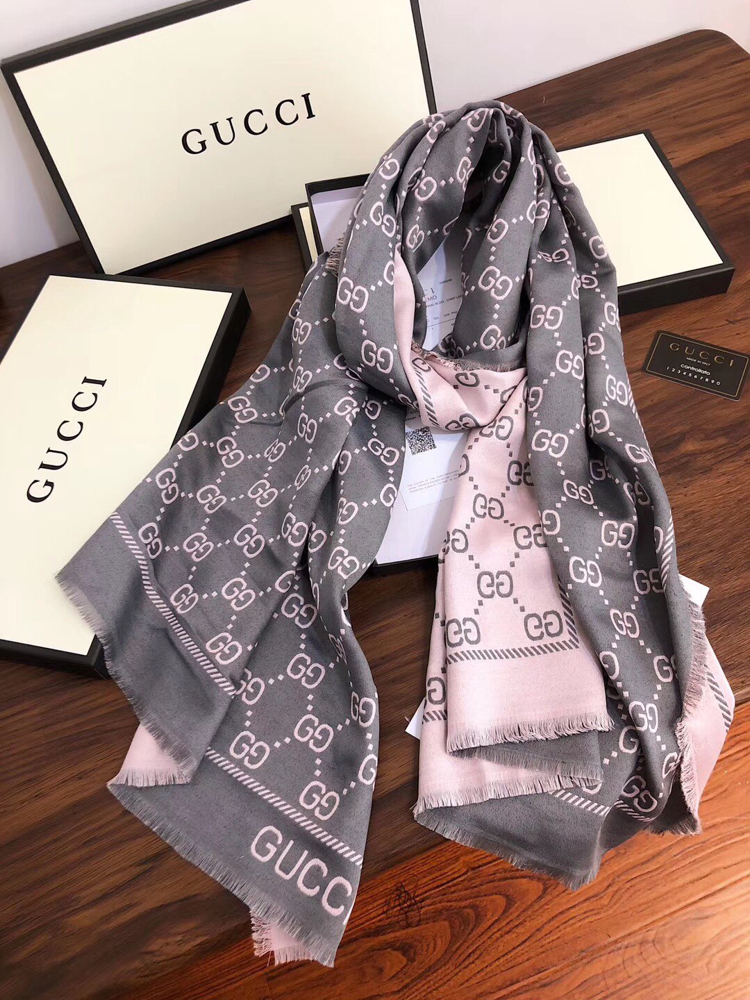 Gucci Wool-Silk Blend Small Broken Edges Jacquard Scarf Shawl for Women – product image 11