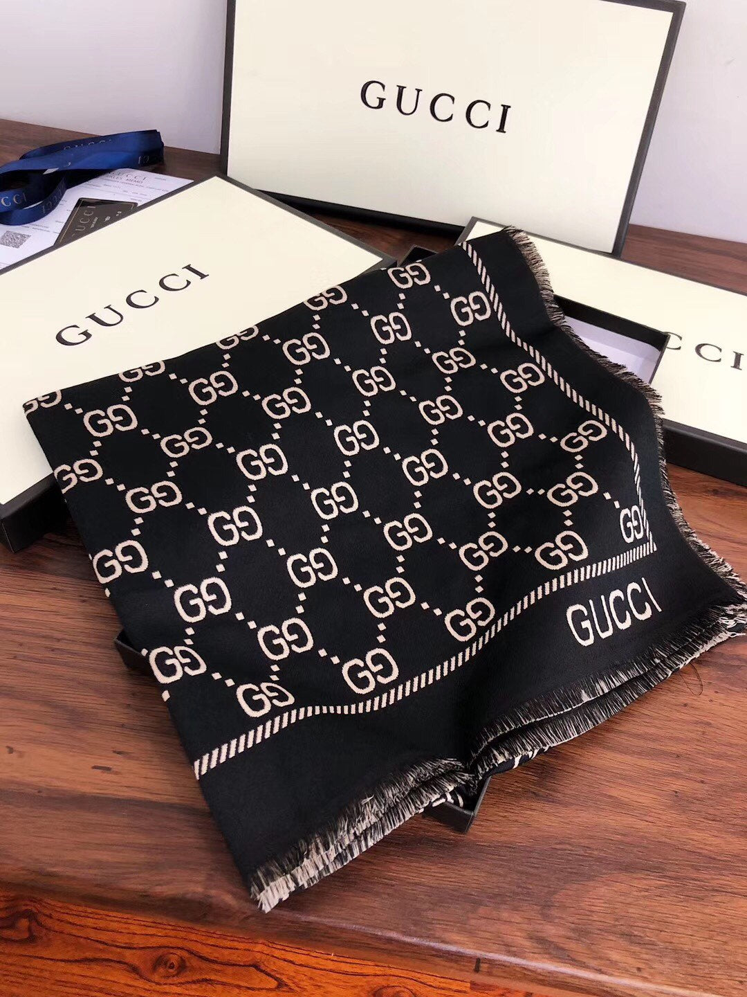 Gucci Wool-Silk Blend Small Broken Edges Jacquard Scarf Shawl for Women – product image 3