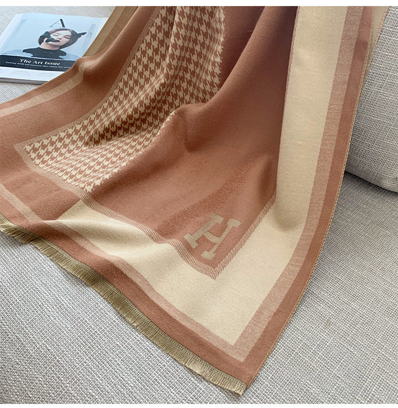 Hermès Cashmere warm thickened shawl scarf for Women – product image 16