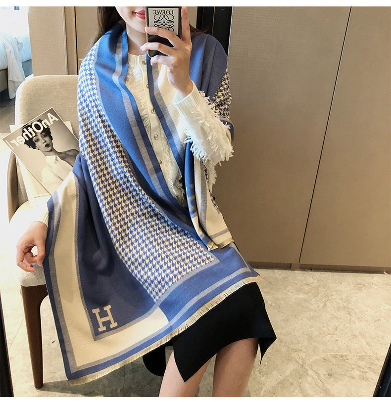Hermès Cashmere warm thickened shawl scarf for Women – product image 2