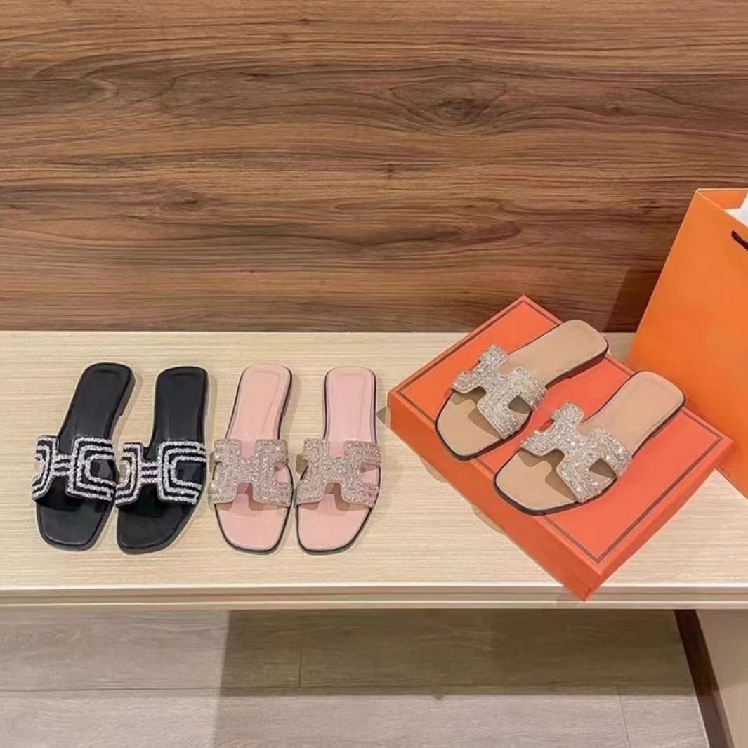 Hermès Classic Diamond H Slippers – slippers product image 7