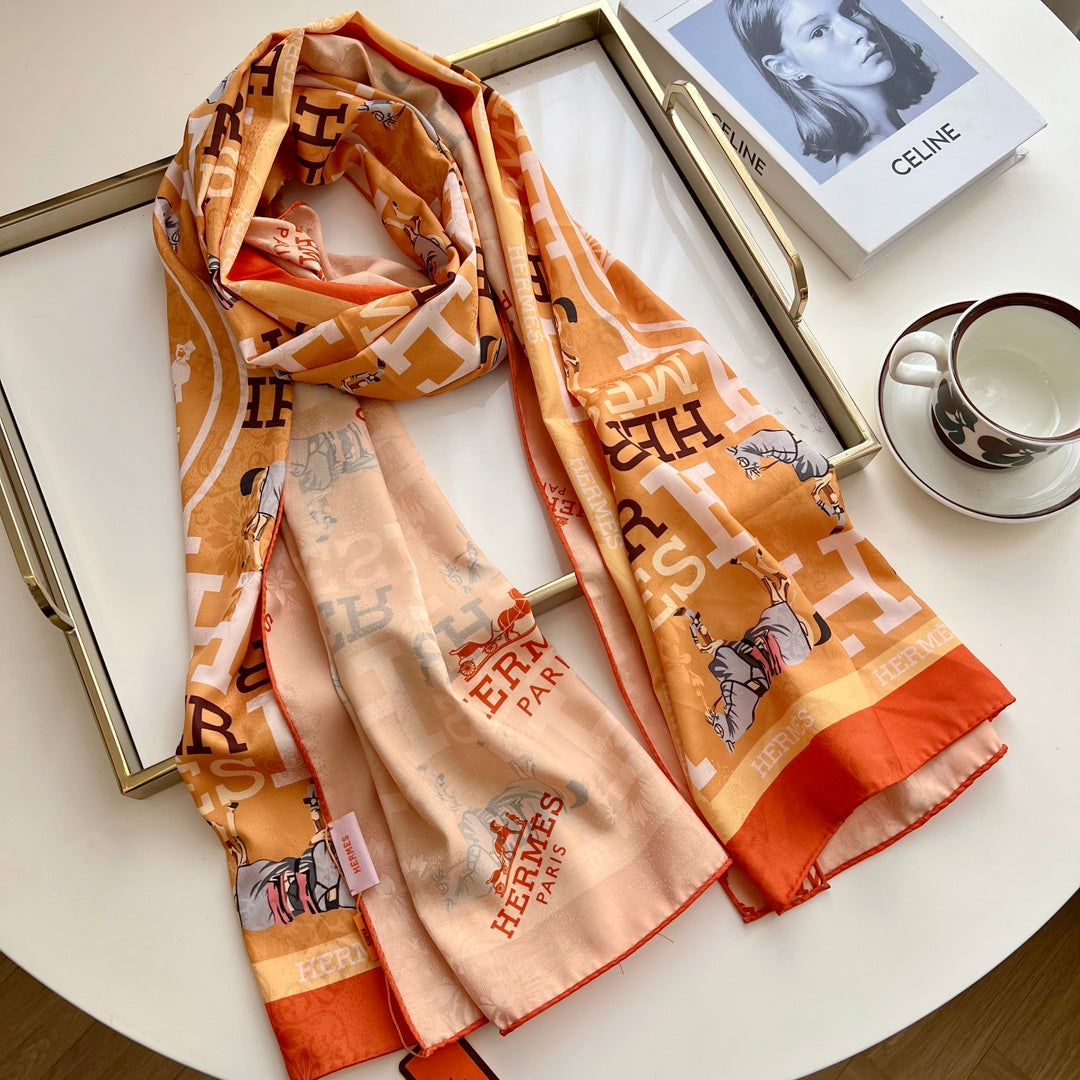 Hermès Double Sided Horse Pattern Silk Scarf for Women – product image 4