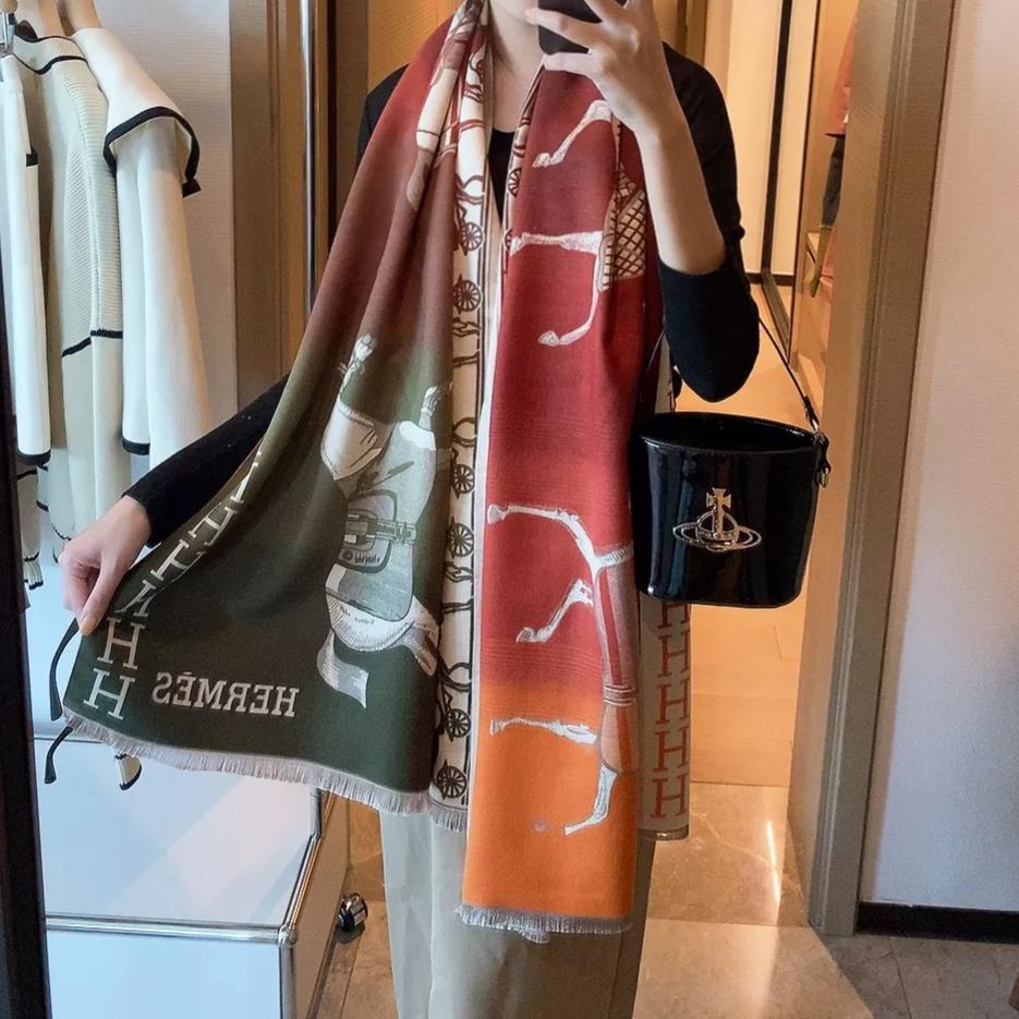 Hermès Gradient Horse Cashmere Scarf for Women – product image 11