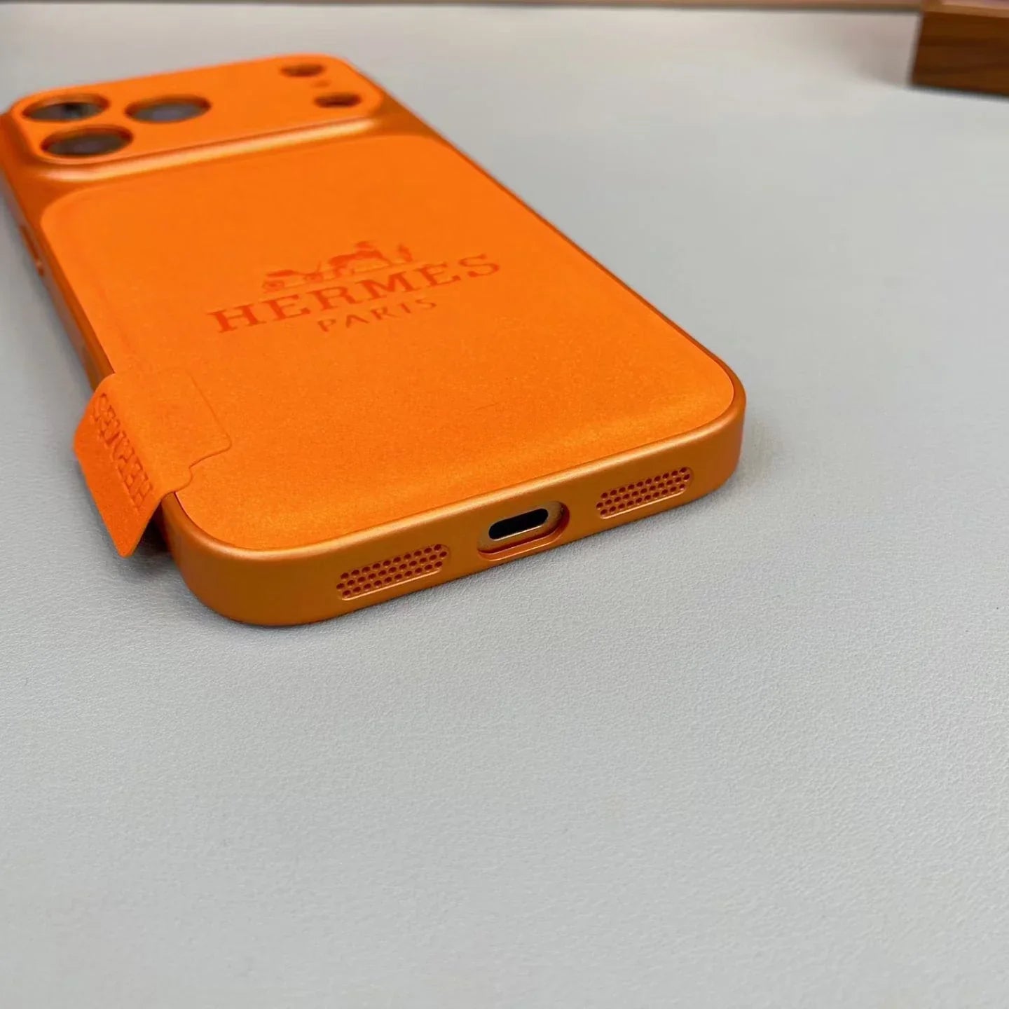 Orange Hermes iPhone 17 Pro Max Case – Luxury Hermes iPhone Case