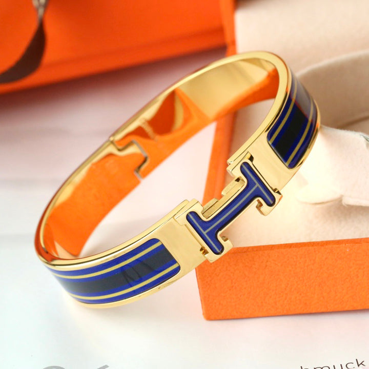 Hermès Letter Buckle Enamel Bracelet – Luxury Jewelry – product image 4