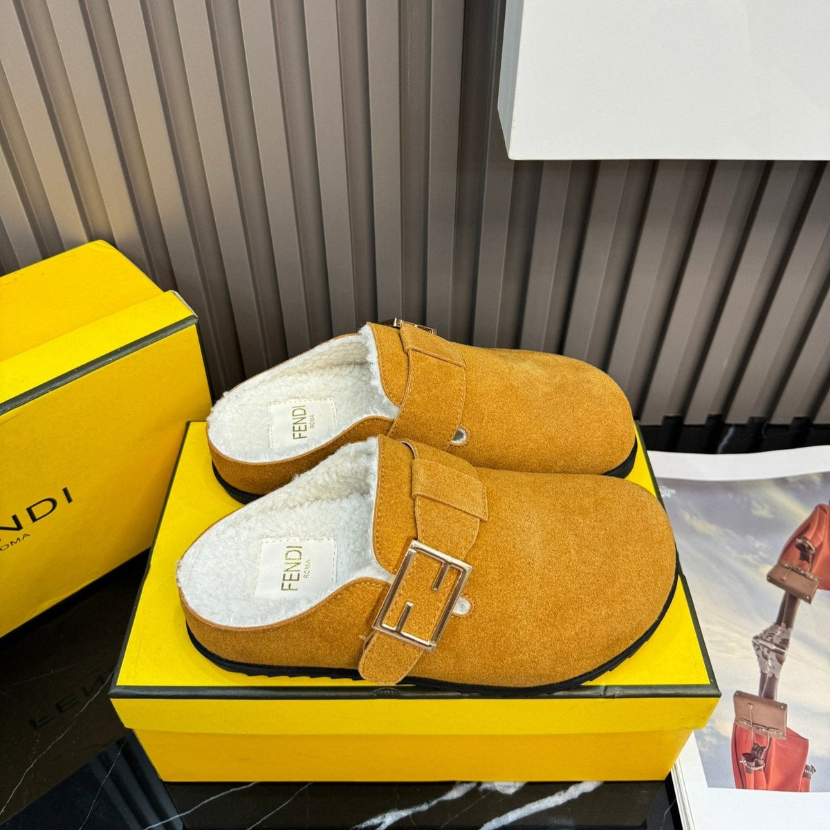 Hermès Suede Fur Slippers – slippers product image 9