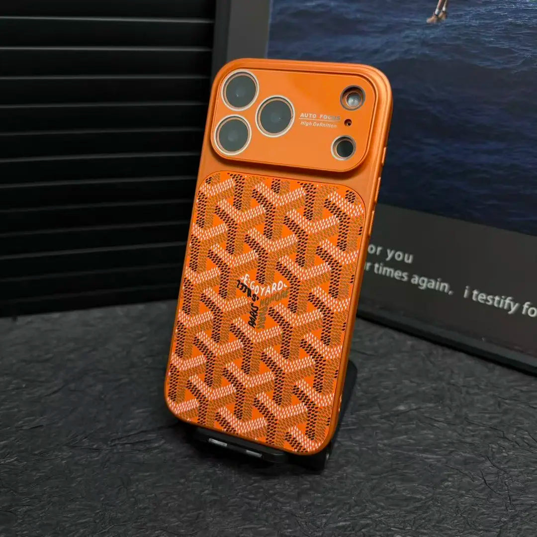 Goyard iPhone 17 Pro Max Leather Case – Vintage Monogram Luxury Cover Silver