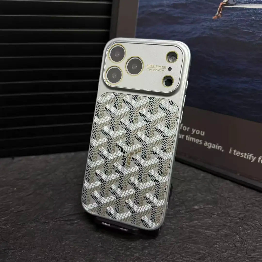 Goyard iPhone 17 Pro Max Leather Case – Vintage Monogram Luxury Cover